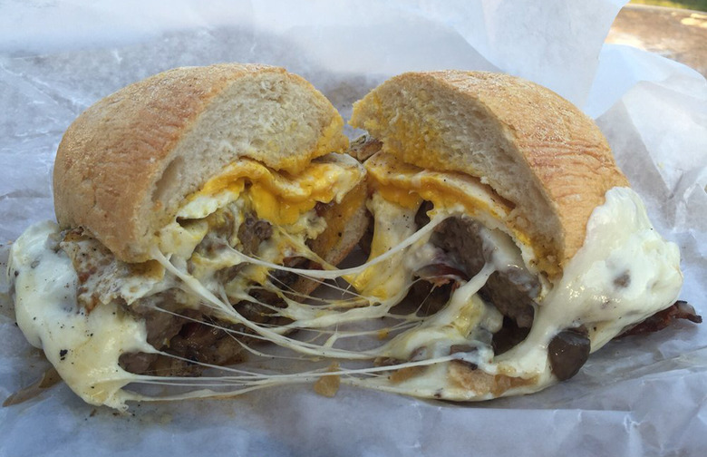 Steamed Burger 