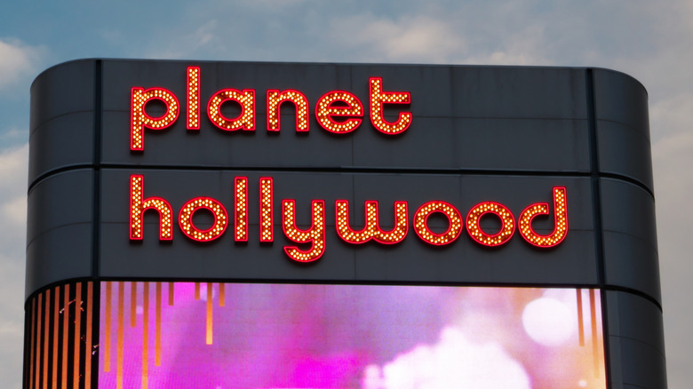 Planet Hollywood restaurant sign
