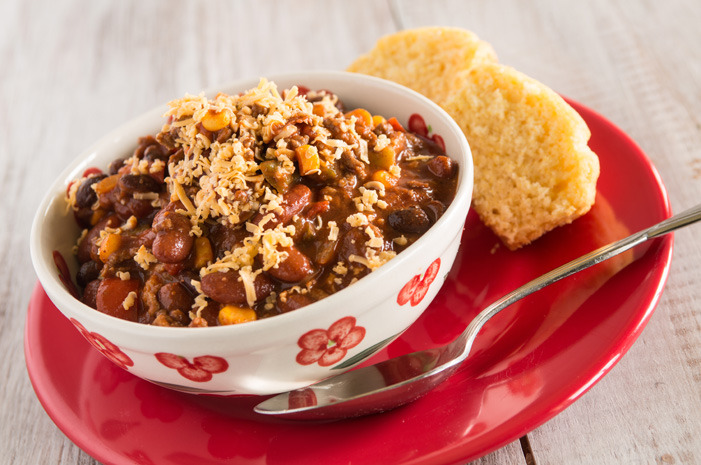Slow-Cooker Chili with Jalapeño Corn Muffins