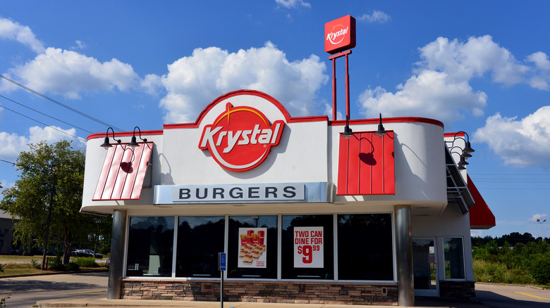 Krystal Burgers restaurant exterior