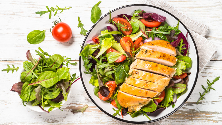 salad with chicken