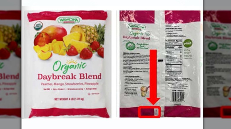 Bag of Wawona organic Daybreak Blend frozen fruit