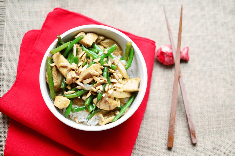 String Bean Chicken Stir-Fry With Toasted Almonds