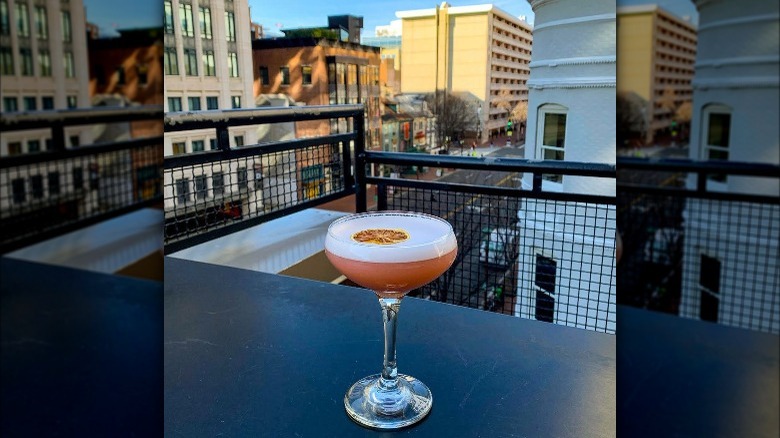 Bar Deco rooftop view