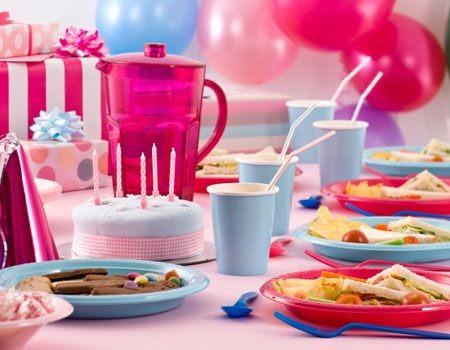 10 Tips for Throwing a Fabulous Party on a Budget