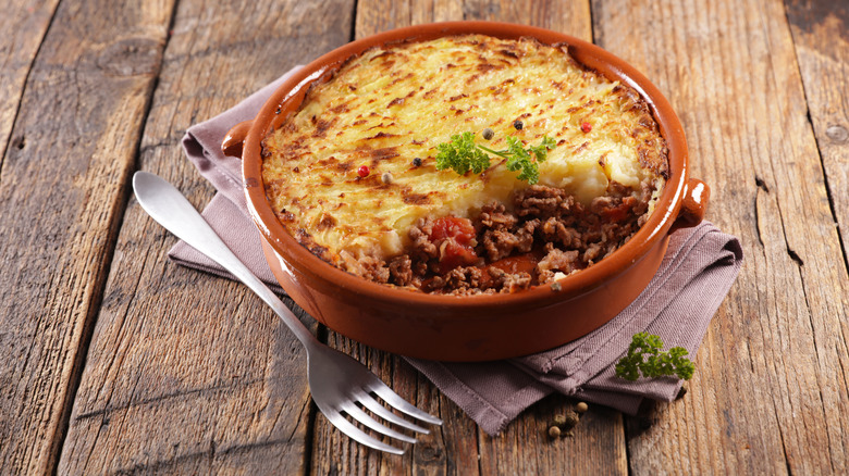 shepherd's pie in dish