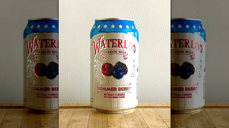 Summer Berry sparkling water