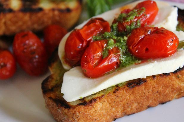Blistered Tomato Caprese on Grilled Garlic Bread Recipe