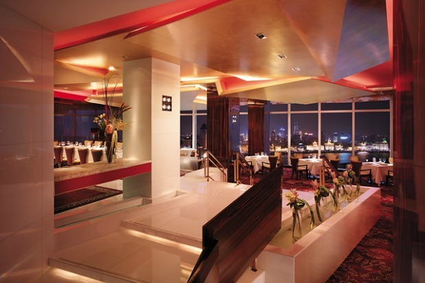 Jade on 36 at Pudong Shangri-La Hotel (Shanghai)