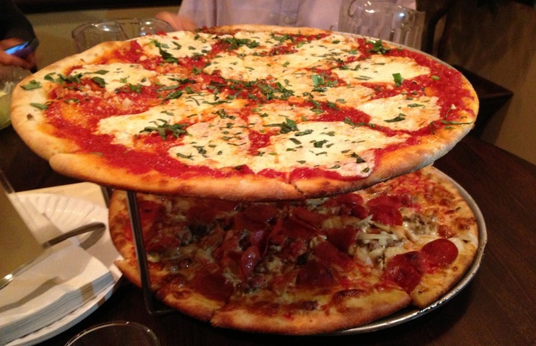 #35 Denino's, Staten Island, N.Y. (Sausage)