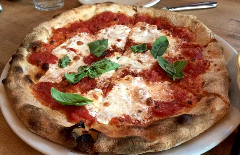 #18 Margherita, Pizzeria Bianco, (Phoenix, Arizona)