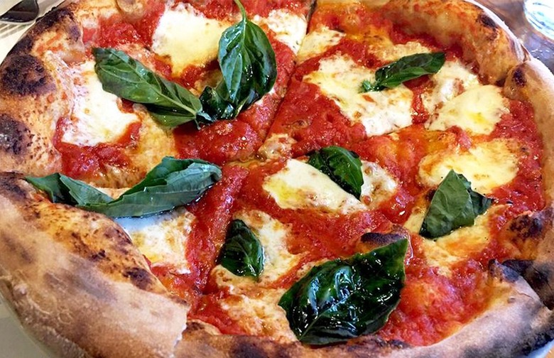 #53 Margherita, Ken's Artisan Pizza (Portland, Oregon)