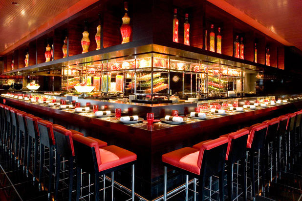 7. L'Atelier de Joël Robuchon (Hong Kong)