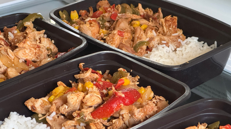 Chicken stir fry and rice in meal prep containers