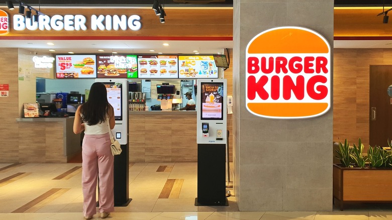 Burger King sign on a tall pole