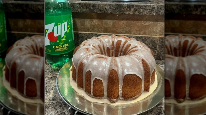 7Up soda bottle and Bundt cake