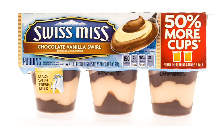 Swiss Miss chocolate vanilla swirl pudding cups