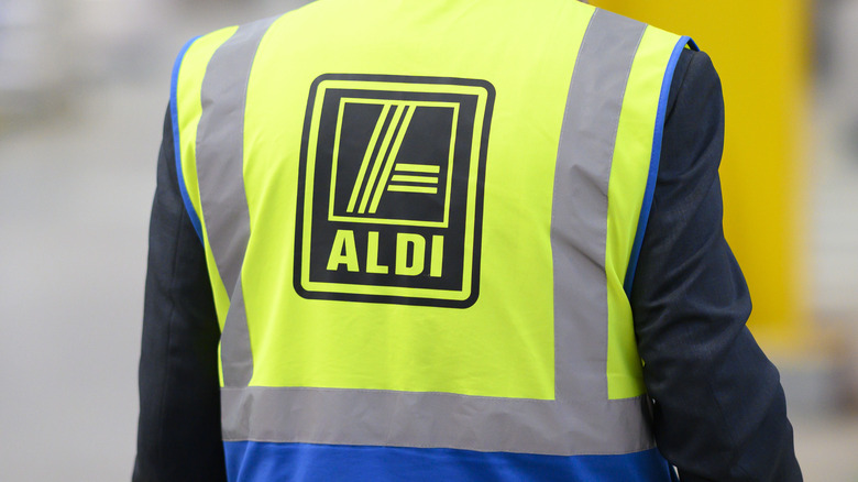 aldi worker in high vis