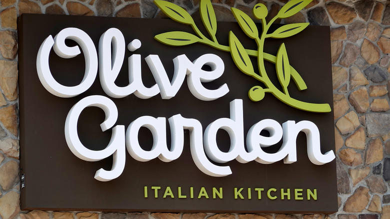 olive garden logo