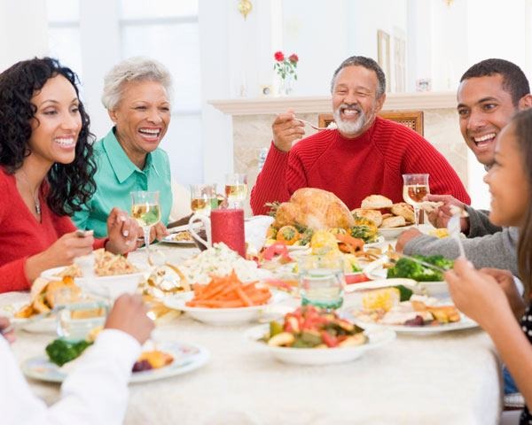 11 Topics for Engaging Kids at the Dinner Table
