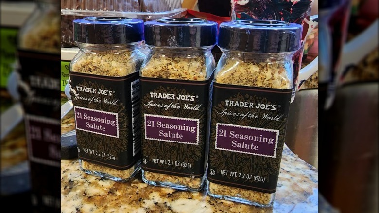 21 Seasoning Salute jars