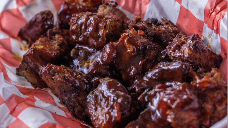 Barbecue pork tips