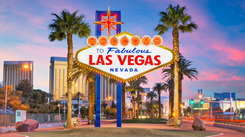 Las Vegas sign