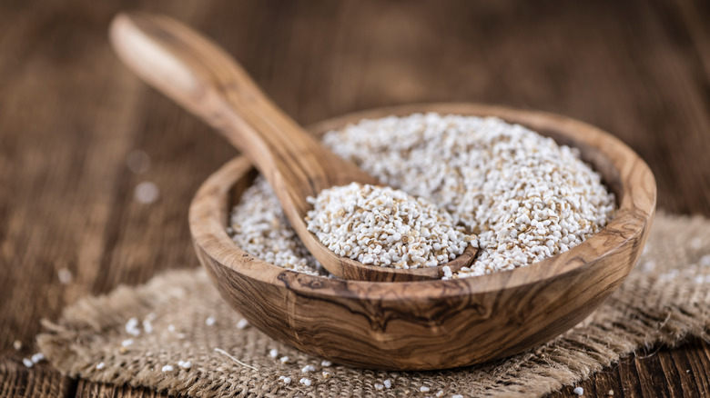 Puffed amaranth scooped with spoon