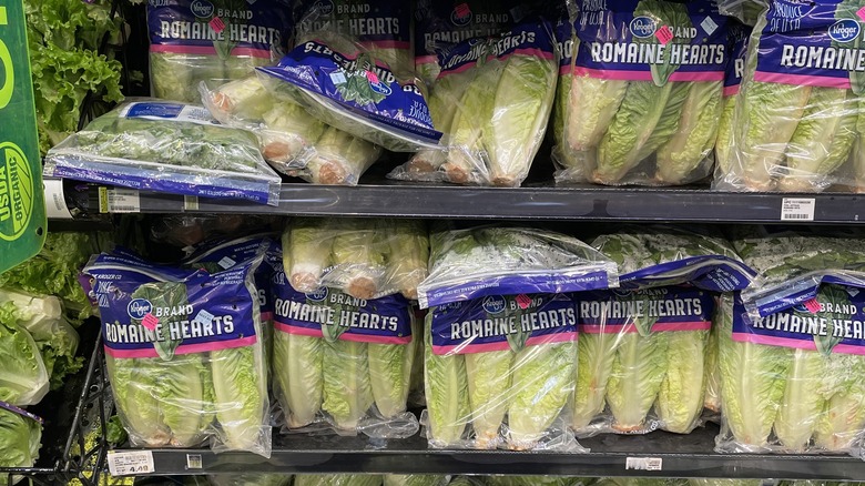 romaine lettuce bags at Walmart