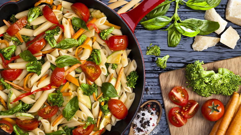 Pasta all'Ortolana in pan