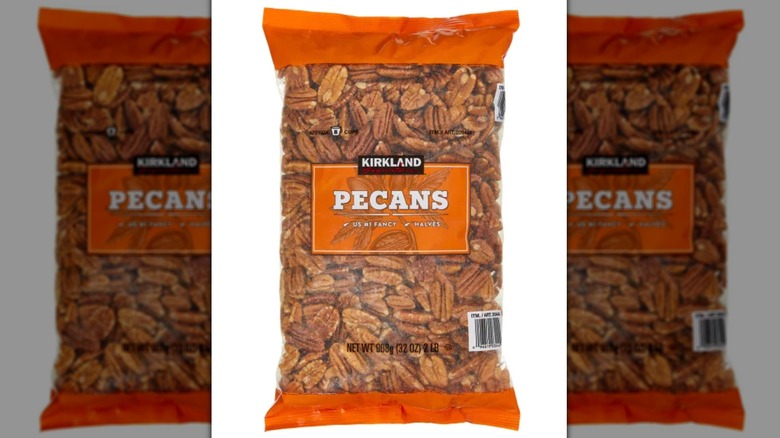 Kirkland Signature Pecan Halves packaging