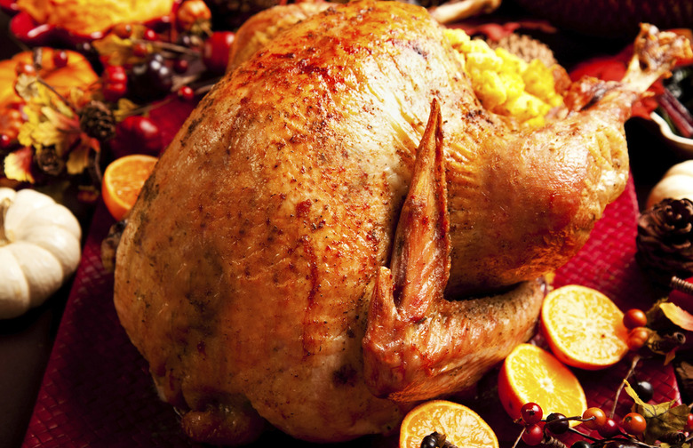 Anaba Sonoma Valley Turbine Red 2013 ($28) with Roast Turkey with Giblet Gravy