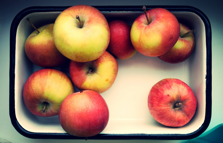 Apples