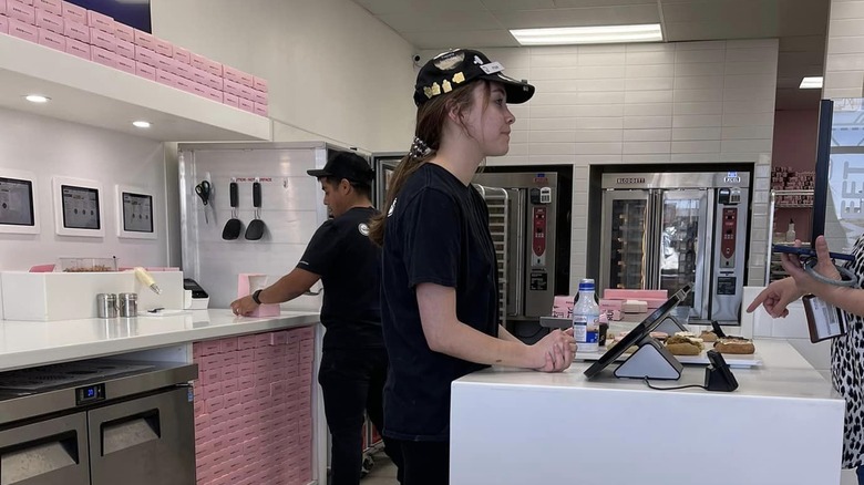 Crumbl Cookie Employees