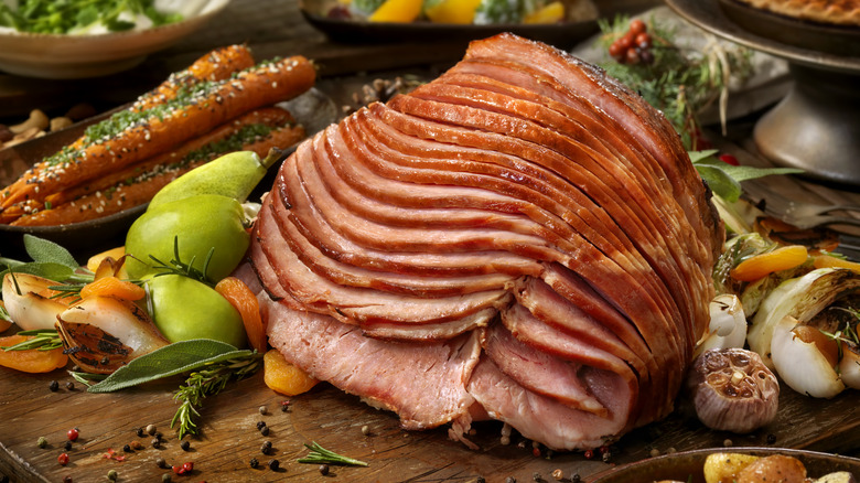 Roast ham, sliced