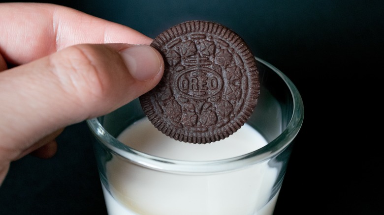 Oreo over milk