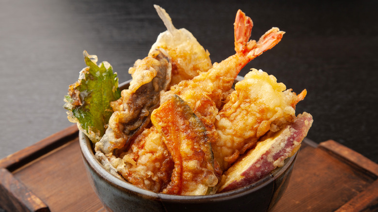 Fish tempura bowl on tray