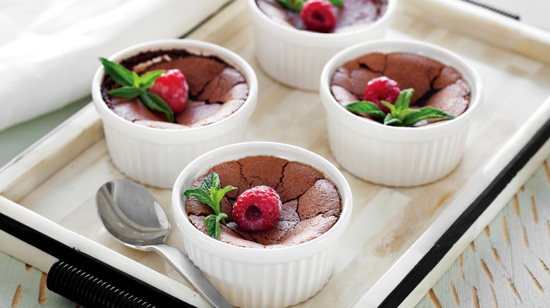Cracked chocolate soufflés