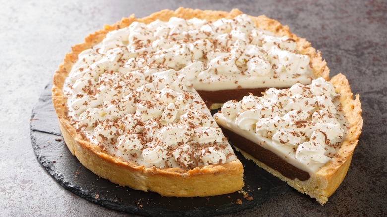 pie with one cut slice