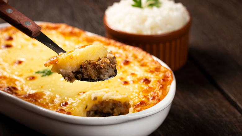 Shepherd's pie being served