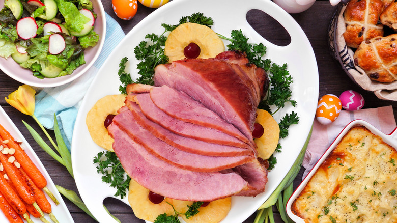 Pineapple with ham