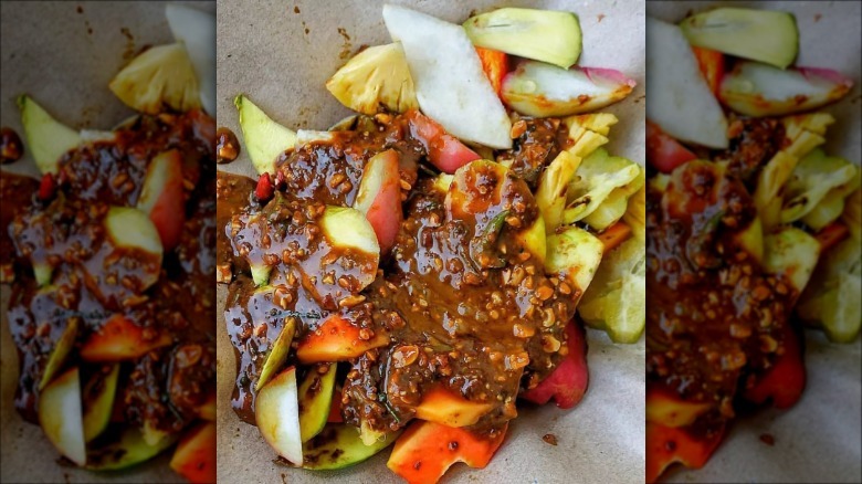 Rujak with pineapple
