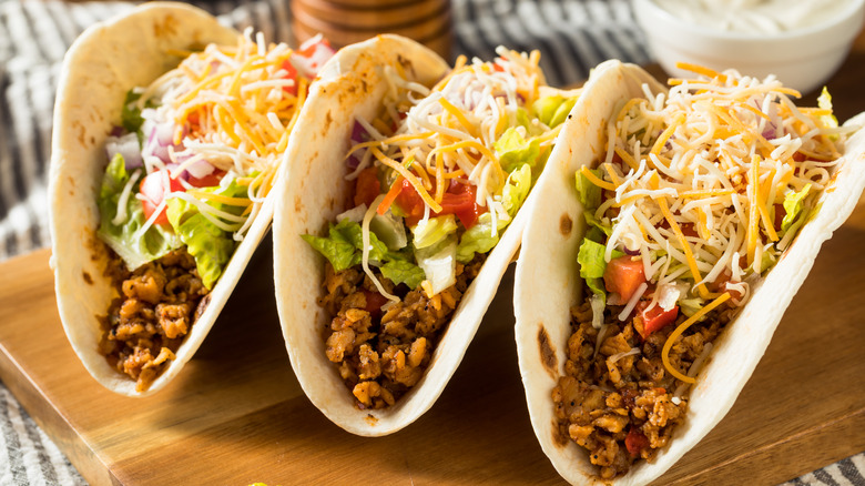 Three soft-shell tacos