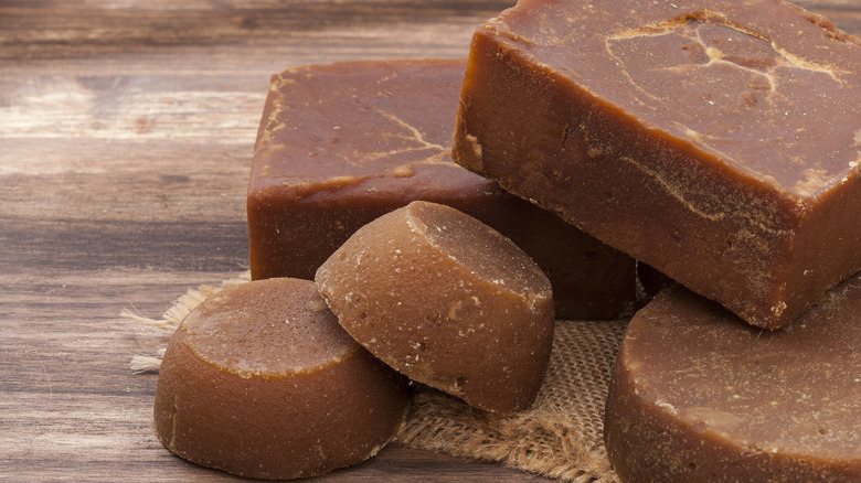 hardened jaggery sugar