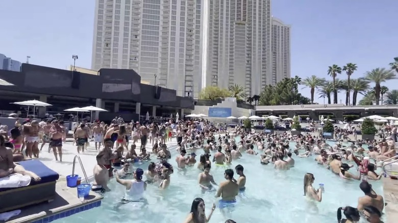 Day party at Wet Republic