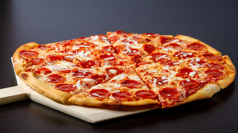 Pepperoni pizza