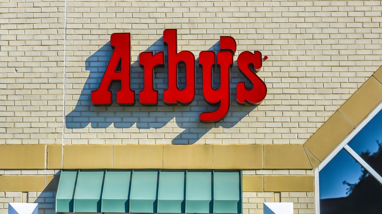 Arby's sign