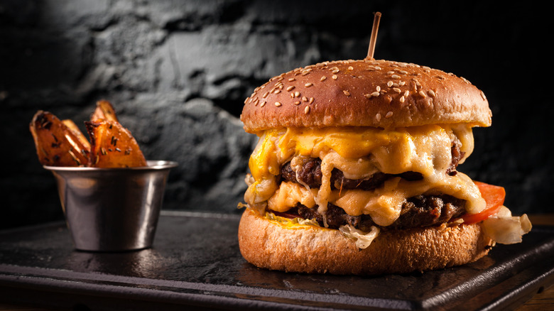 cheese burger