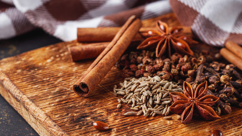 components of Chinese 5 Spice