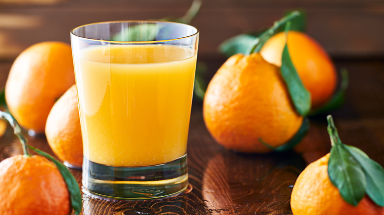 glass of orange juice